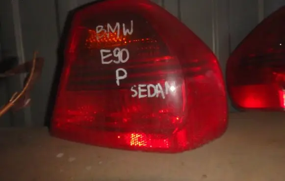 BMW 3 E90 E91 Tail light part 