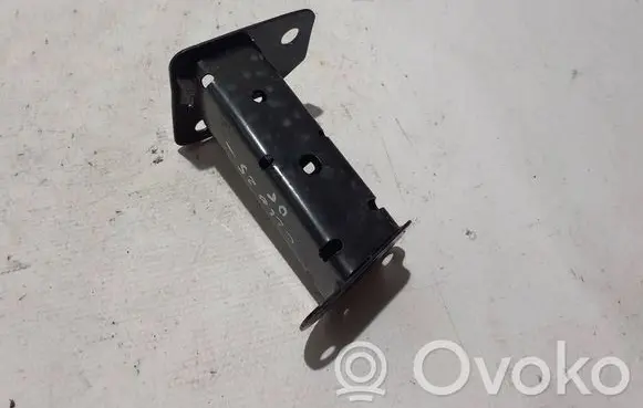 Renault Clio V Front bumper shock/impact absorber 561103207R