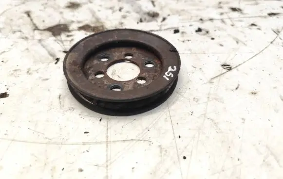 Audi A4 S4 B5 8D Power steering pump pulley 058145255D