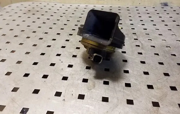 Ford Focus Horn signal 35717 CH2035 A73345