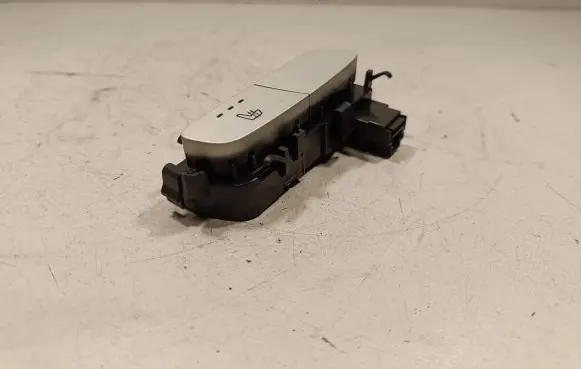 Mercedes-Benz E W213 Seat heating switch A2139050204