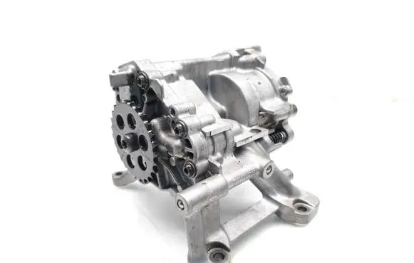 Mini One - Cooper F56 F55 Oil pump 8631810