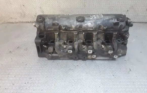 Renault Scenic II - Grand scenic II Engine head F9R01