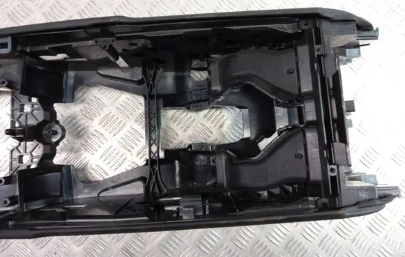 BMW 5 F10 F11 Center console 9206673 9171570