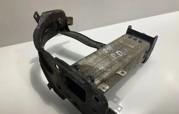 Mercedes-Benz E W211 Radiator support slam panel bracket 
