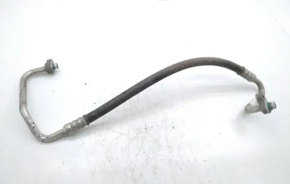 Hyundai ix35 Air conditioning (A/C) pipe/hose 977622Y000