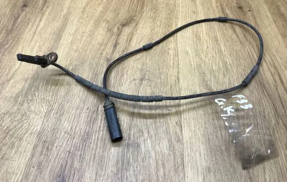 BMW 4 F32 F33 ABS rear brake sensor 6791225