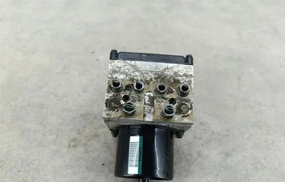 Peugeot 407 ABS Pump 1571060515710505E