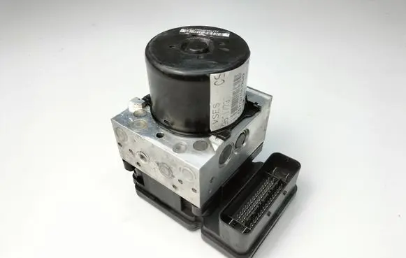 Chevrolet Captiva ABS Pump 96817737 25021203944