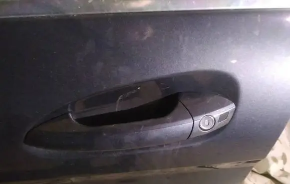 Mercedes-Benz C AMG W204 Front door exterior handle