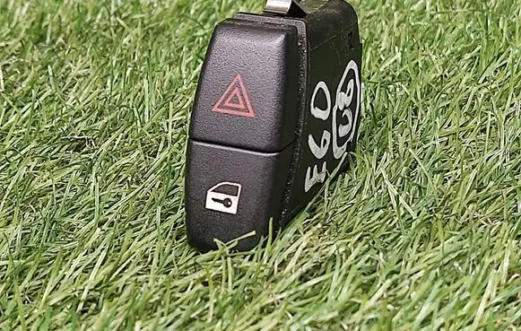 BMW 5 E60 E61 Hazard light switch 6919506 6131691950604
