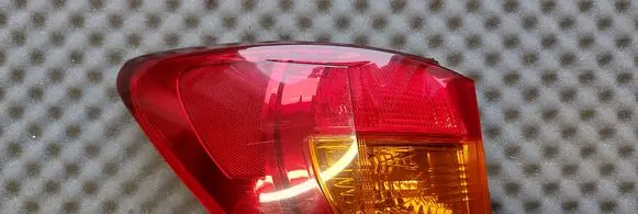 Lexus IS 220D-250-350 Rear/tail lights