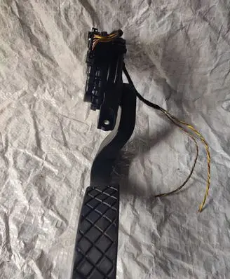 Audi A4 S4 B7 8E 8H Accelerator throttle pedal 8E1721523G