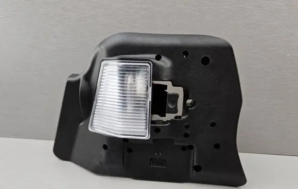 BMW 3 E46 Tail light bulb cover holder 8383827 63218383827