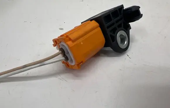Mazda CX-30 Airbag deployment crash/impact sensor GBEF57KC0 9CF2BEC81167 K0273051920