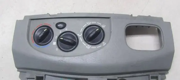 Renault Trafic II (X83) Climate control unit