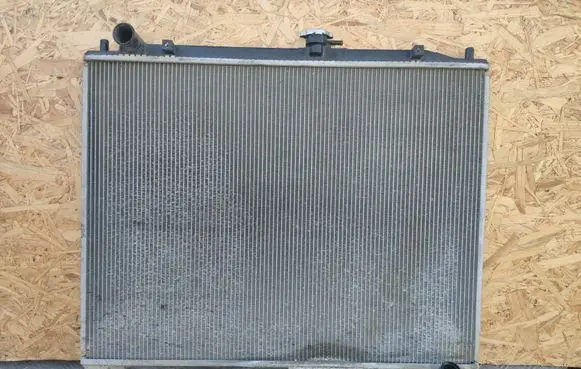 Mitsubishi Pajero Coolant radiator