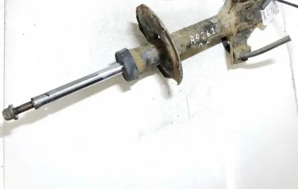 Nissan Almera N16 Front shock absorber/damper