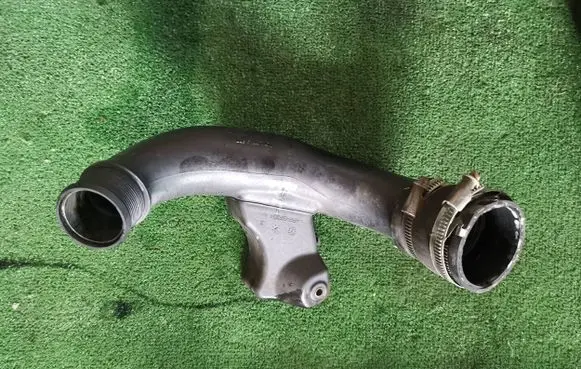 Ford Transit Custom Intercooler hose/pipe GK21-6F073-A