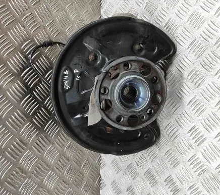 Mercedes-Benz E W213 Rear wheel hub A0004230100 A2133503205