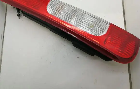 Ford C-MAX I Rear/tail lights 3M5113N411AA