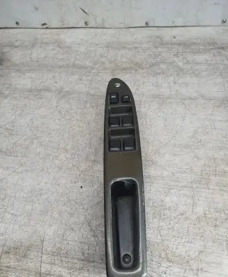 Toyota Avensis Verso Electric window control switch 8404044030 44030 514569