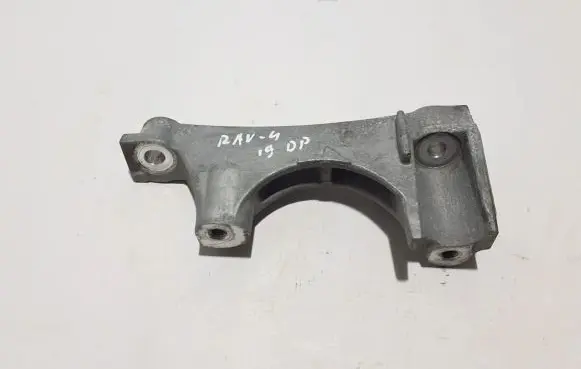 Toyota RAV 4 (XA50) Engine mounting bracket 1234125010