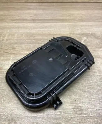 Audi A6 S6 C6 4F Headlight/headlamp dust cover 16016400R