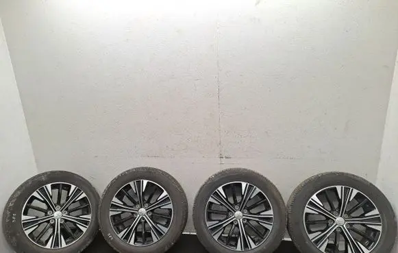 Mitsubishi Eclipse Cross R18 alloy rim 