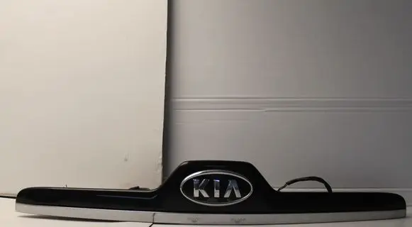 KIA Sportage Tailgate release/open handle 