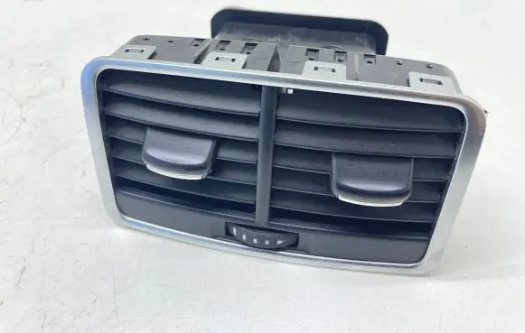 Audi A6 S6 C6 4F Rear air vent grill 4F0819203C