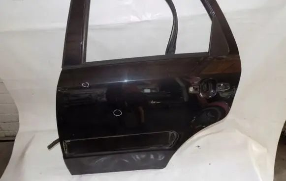 Suzuki SX4 S-Cross Rear door SCROSS
