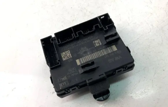 Volkswagen Touareg I Other control units/modules 1EB959592
