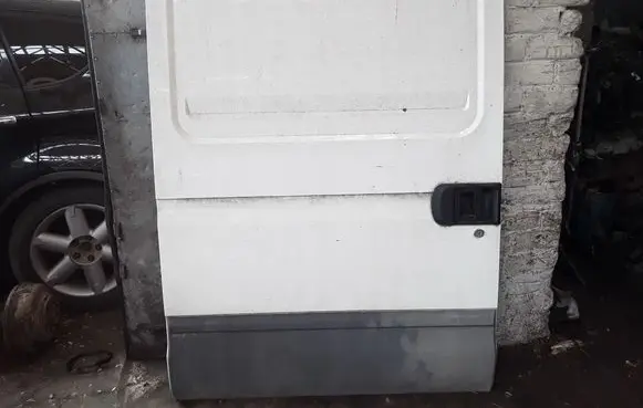Iveco Daily 30.8 - 9 Side sliding door 