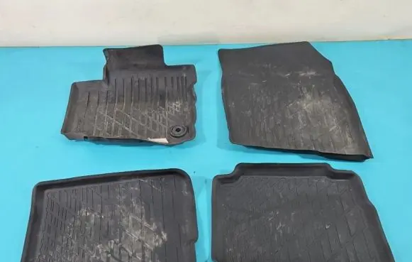 Suzuki SX4 S-Cross Front floor mat IMPRK1386263