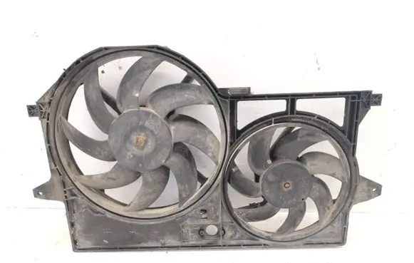 Peugeot Expert Electric radiator cooling fan 8240141