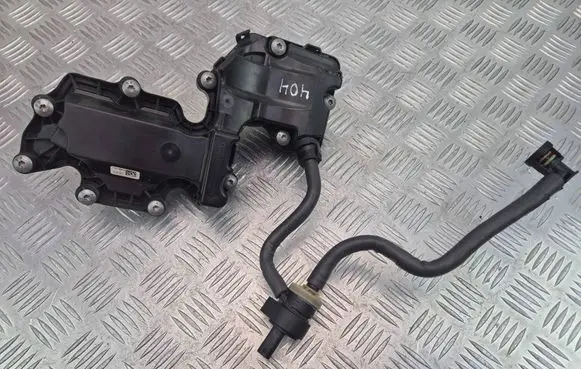 Mercedes-Benz E W213 Oil breather separator A2640100200 1175102S01