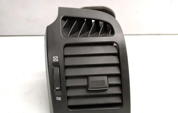 Chevrolet Captiva Dashboard side air vent grill/cover trim ADX42JF1