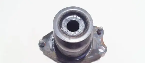 Toyota Prius (XW20) Coil spring mount 