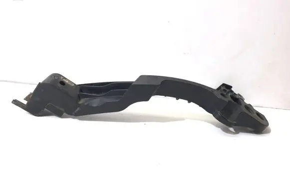 Volkswagen Golf VI Front bumper mounting bracket 1K9807572
