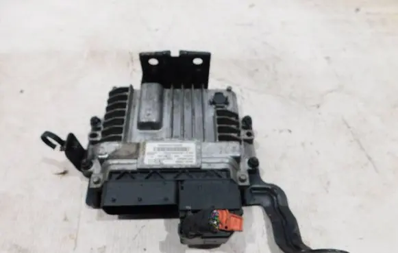 KIA Venga Engine control unit/module 391302A300 28264012