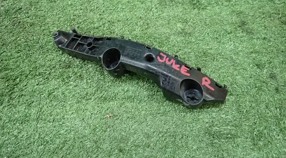 Nissan Juke II F16 Front bumper mounting bracket 622226PA0A