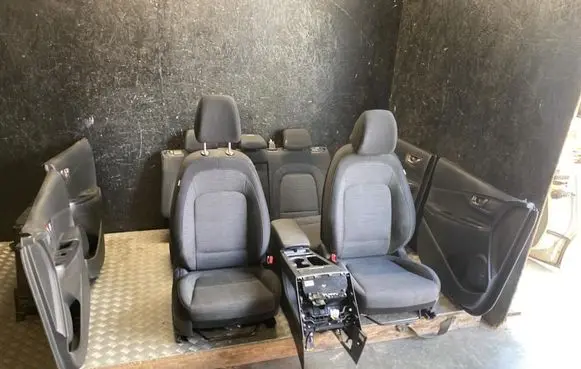 Hyundai Kona I Seat set 