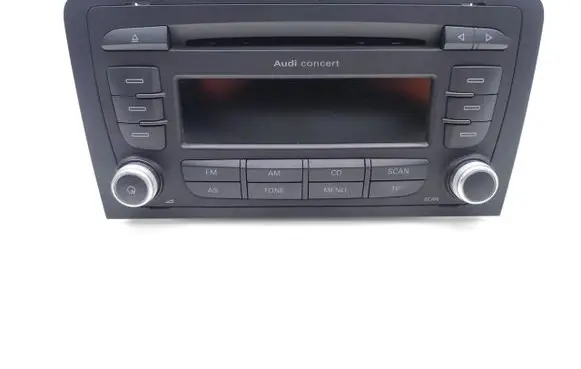 Audi A3 S3 8P Radio/CD/DVD/GPS head unit 8P0035186AB 7640276380