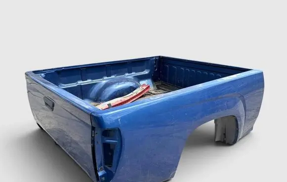 Chevrolet Colorado Pickup box 