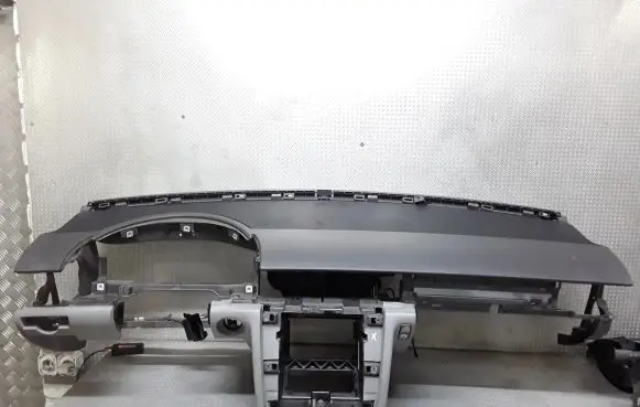 Volkswagen Phaeton Dashboard 3D1857009