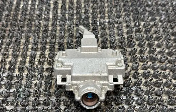 Windshield/windscreen camera