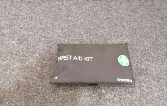 Volvo V60 First aid kit 32149426