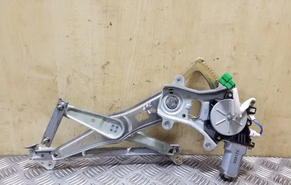 Subaru Outback Rear door window regulator with motor