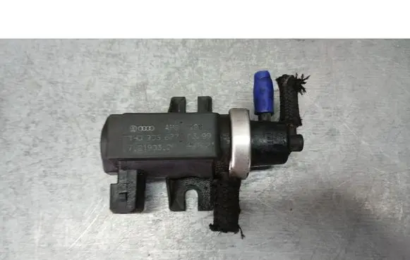 Volkswagen Bora Vacuum valve 1H0906627